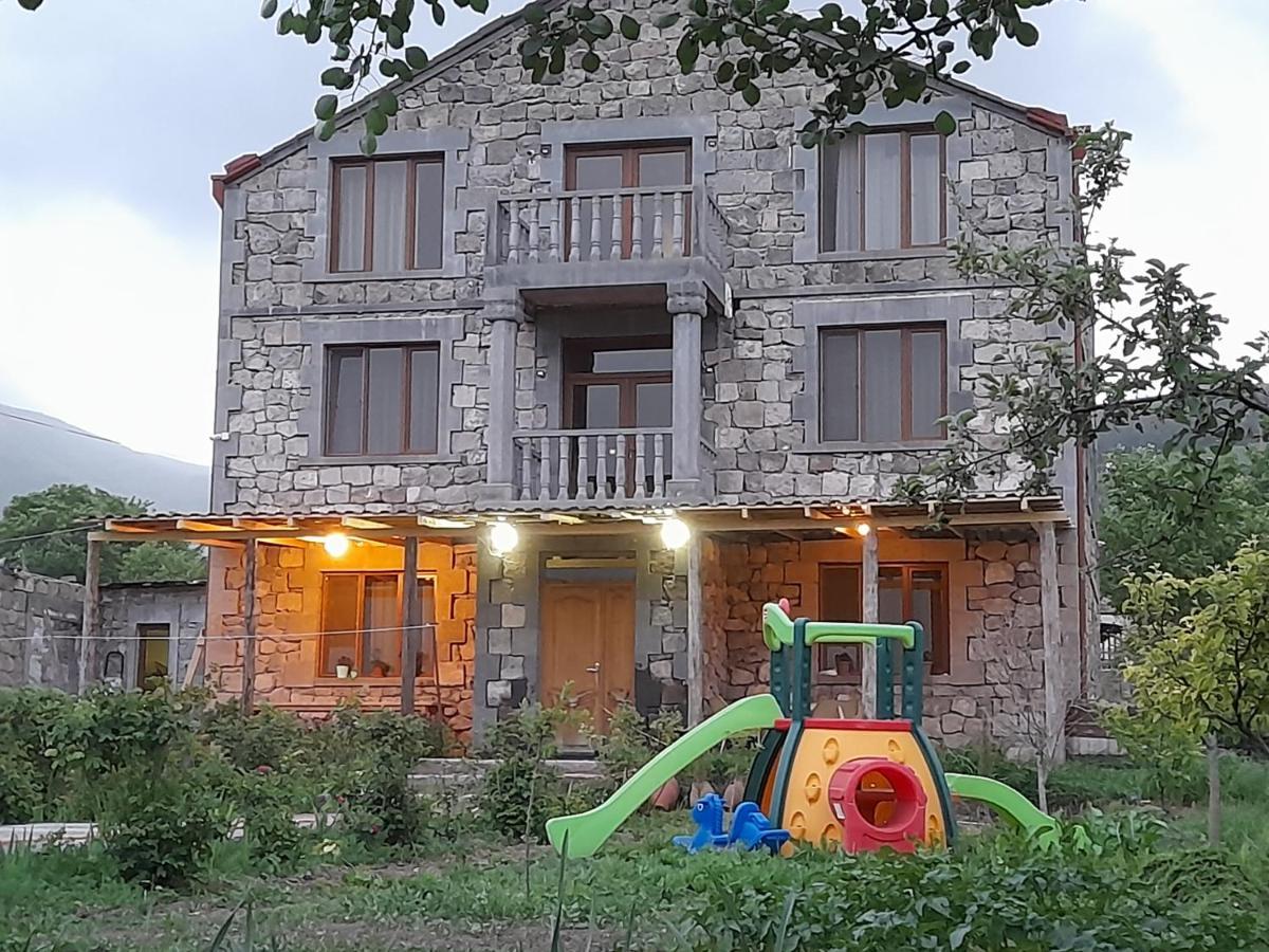 Zartonq Hotel Tat'ev Bagian luar foto