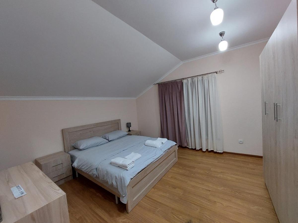 Zartonq Hotel Tat'ev Bagian luar foto