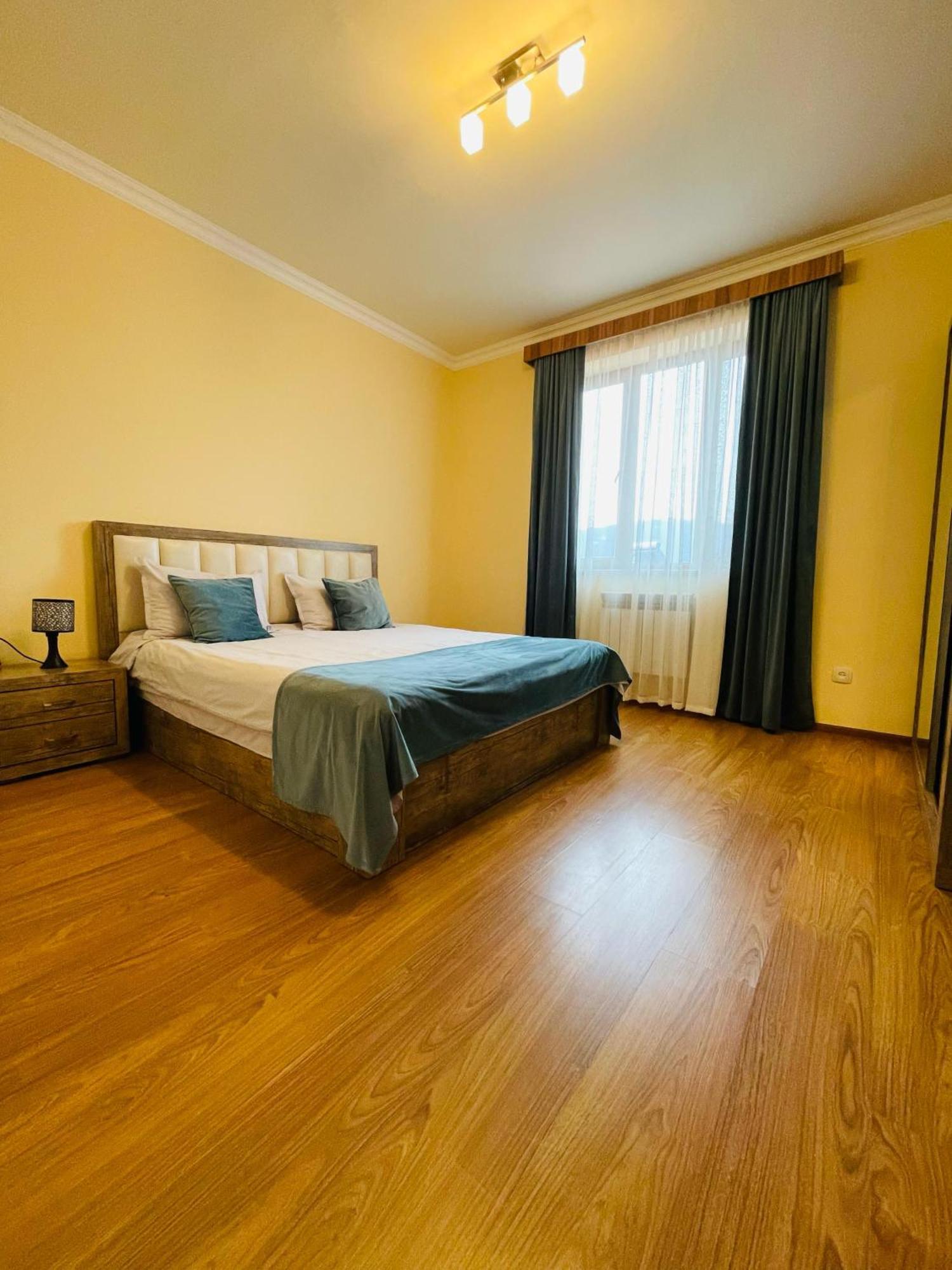 Zartonq Hotel Tat'ev Bagian luar foto